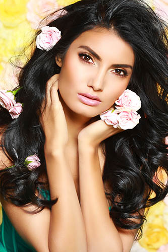 Nguyễn Thị Loan vào top 15 ảnh chân dung đẹp ở Miss Universe